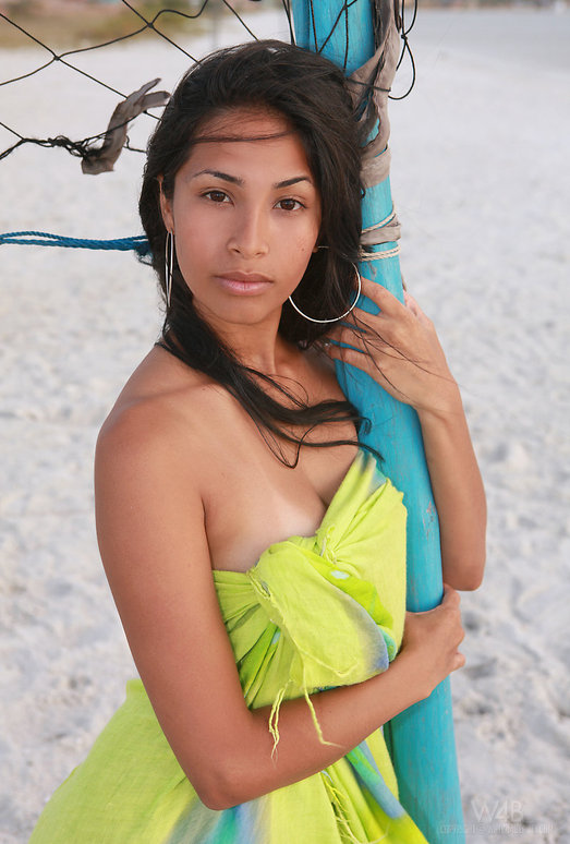 Beach player - Ruth Medina