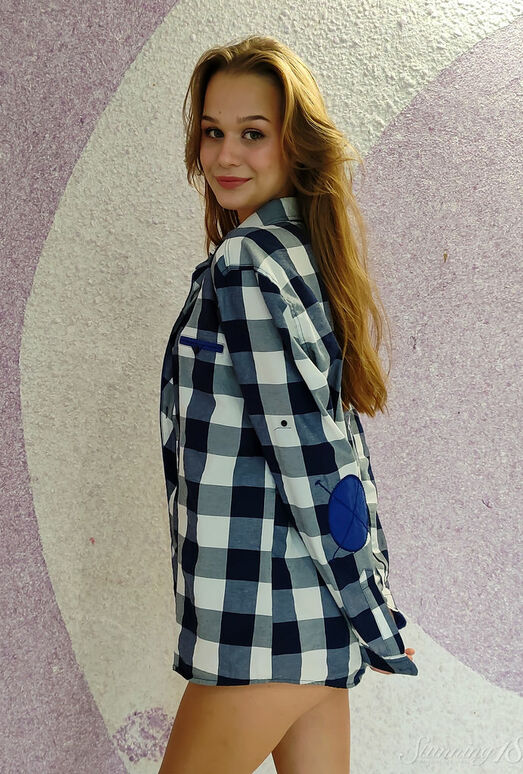 Seia I - Seia - Blue Checkered Shirt - Stunning 18
