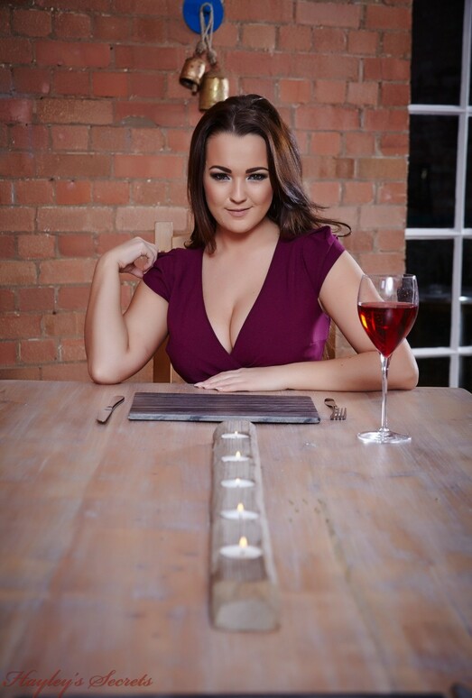 Jodie Gasson - Join Me For A Glass? - Hayley's Secrets