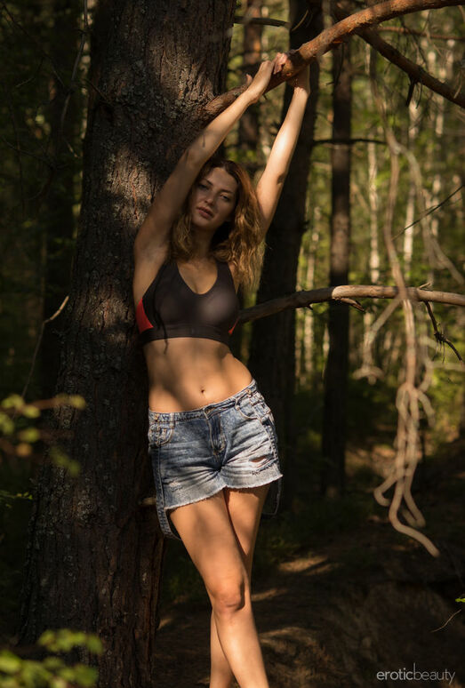 Krisin - Secluded Forest - Erotic Beauty