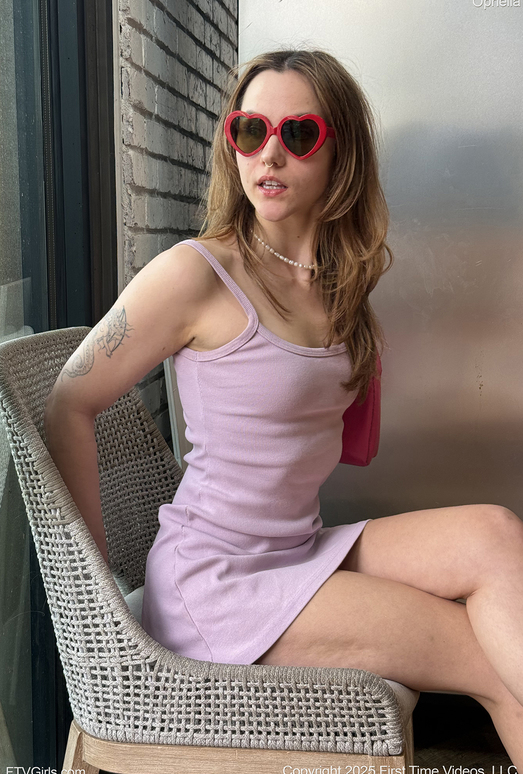 Ophelia - Fun On The Town - FTV Girls