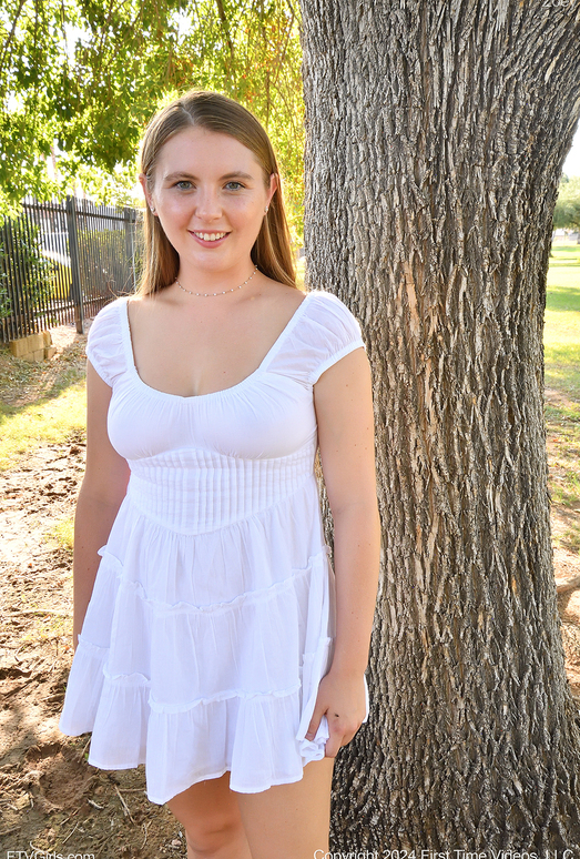 Zoey - Skimpy White - FTV Girls