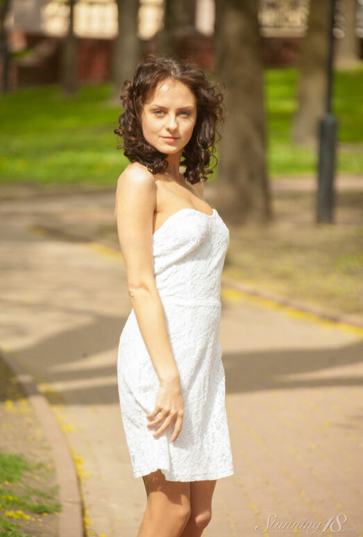 Bozena - Sultan's Hetaera - Stunning 18