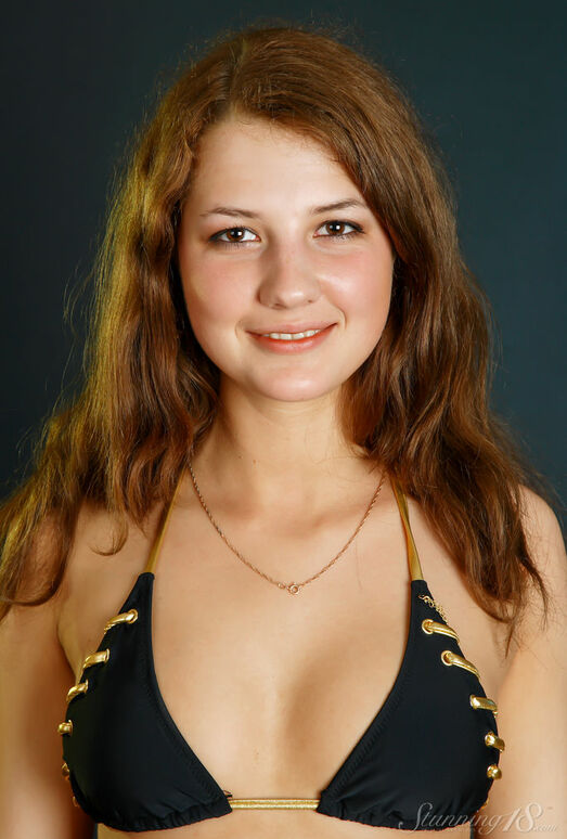 Hecate L - Hecate - Honest - Stunning 18