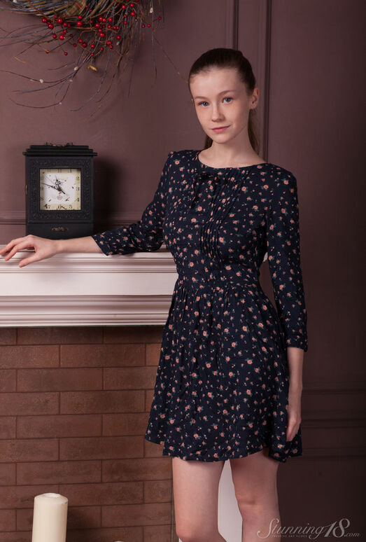 Emily Bloom - Decorative Fireplace - Stunning 18