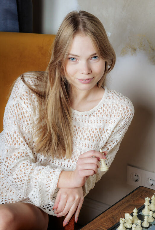 Presenting Luise - Erotic Beauty