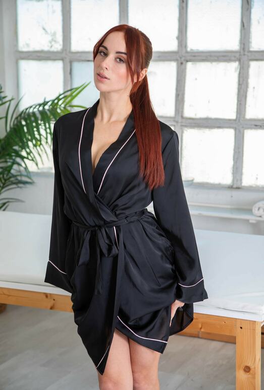 A massage with Sara Diamante, Audrey Reid, a glory hole