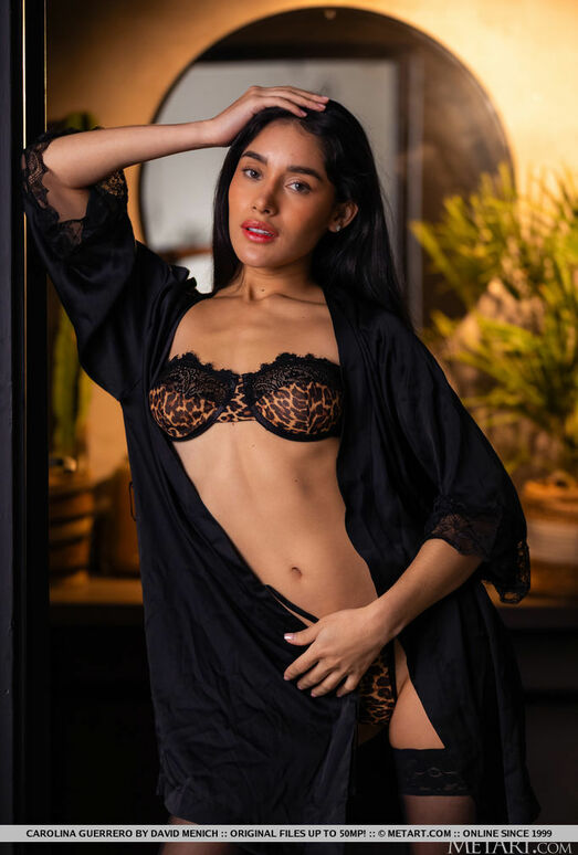 Carolina Guerrero - Sultry Beauty - MetArt