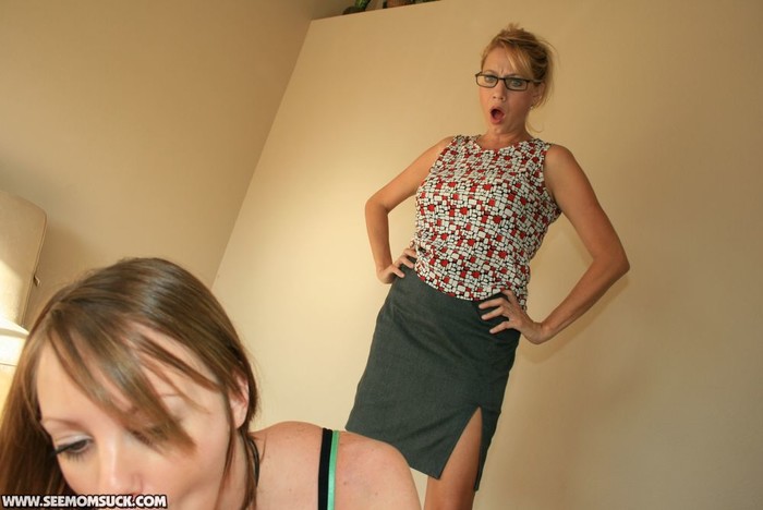 Mrs Taylor, Leighla - See Moms Suck