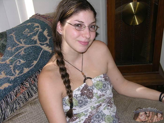 Amateur Brunette Freckled Face Teen Wearing Glasses