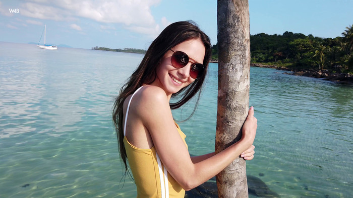 Greeting From Thailand - Leona Mia - Watch4Beauty