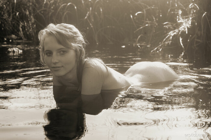 Eriska A - The Pond - Erotic Beauty