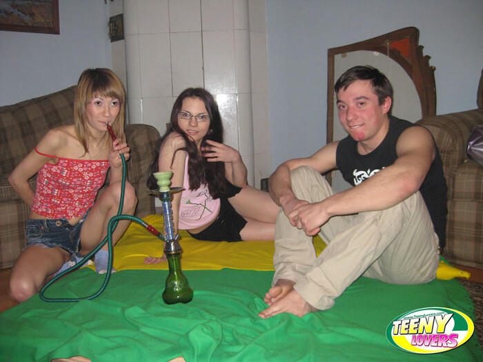 Dick for two teen girls - Teeny Lovers
