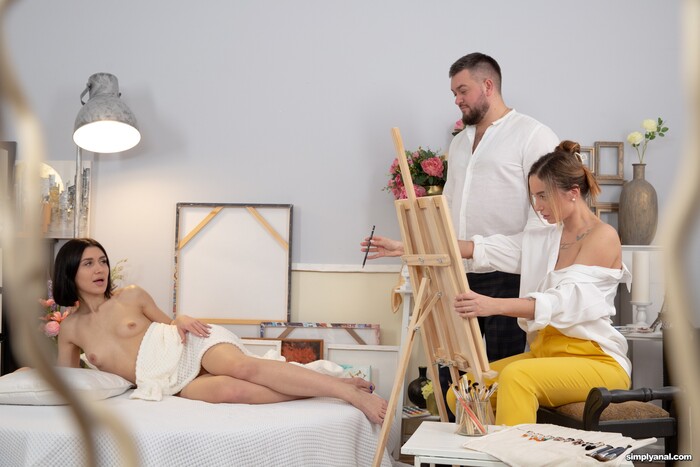 Mary Frost tempts life model into DP threesome