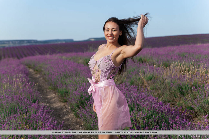 Sumiko - Lavender Fields - MetArt