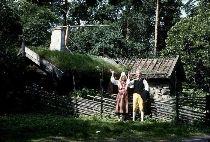 Evy and Nils, sharing love and excitement - Evy, Nils