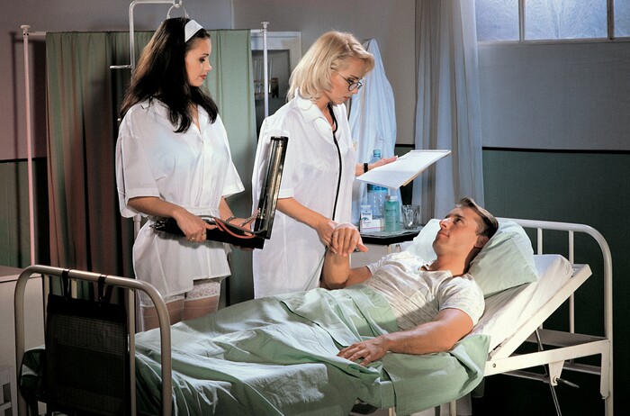 First Aid with Suzan and Nicole - Suzan, Nicole