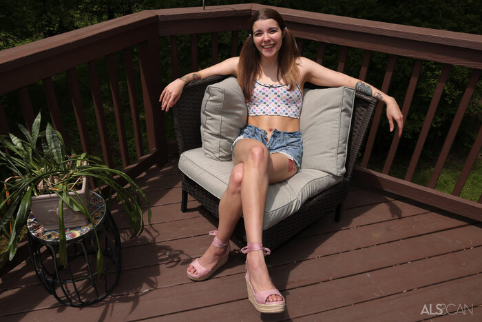 Envy Anne - Screwwinder - ALS Scan