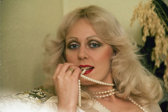 A call from her lover - Sharon - Private Classics