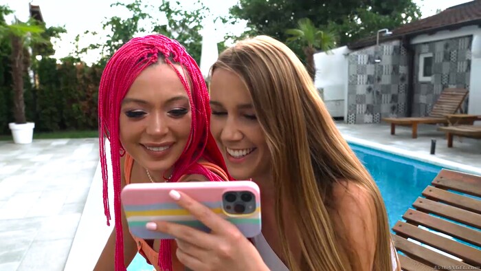 Solstice Sc. 2: Lesbian Anal Threesome - Evil Angel