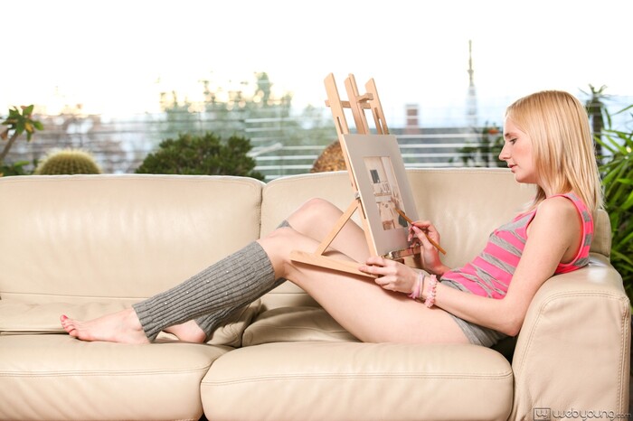 Alice - I Wanna Be A Designer - Adult Time