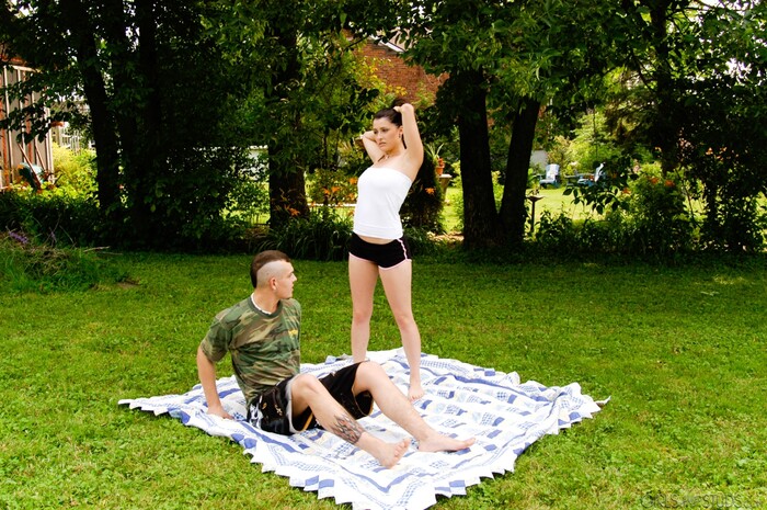 Victor & Arizona - Girls and Studs