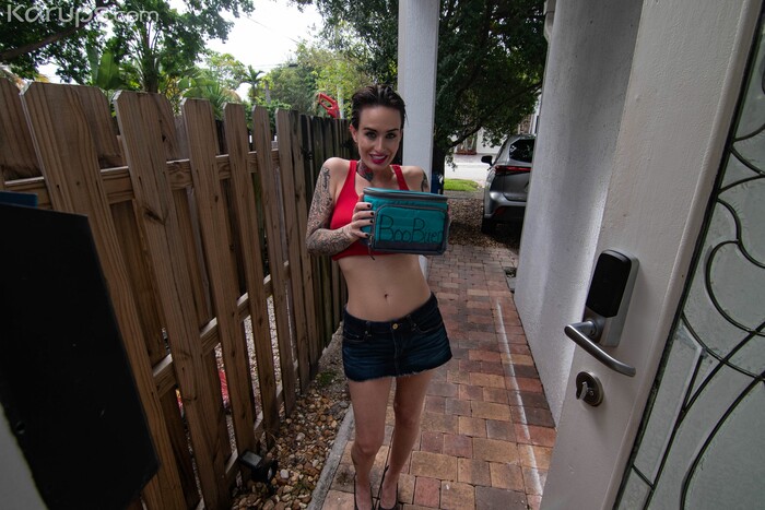 Brooke Lynn - Karup's